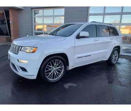 2017 Jeep Grand Cherokee for sale is a White 2017 Jeep grand cherokee Car for Sale in Englewood CO