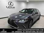 2021 Lexus ES 300h