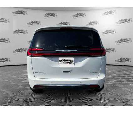 2023 Chrysler Pacifica Limited is a White 2023 Chrysler Pacifica Limited Car for Sale in Simi Valley CA