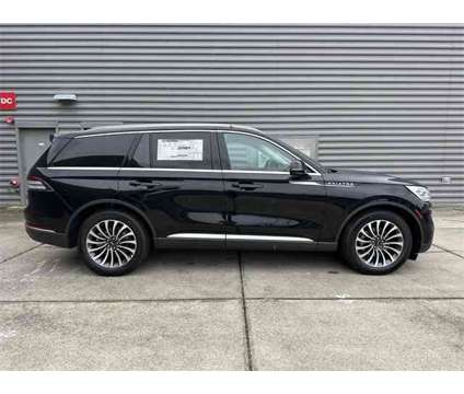 2024 Lincoln Aviator Reserve is a Black 2024 Lincoln Aviator SUV in Gainesville FL