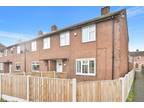 3 bedroom end of terrace house for sale in Montgomery Road, Wrexham, LL13