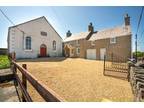 3 bed house for sale in Ty Capel, LL65, Caergybi