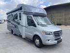 2024 Tiffin Wayfarer 25RW