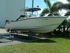 2005 Mako 284