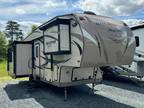 2016 Forest River Rockwood Signature Ultra Lite 8289WS 0ft