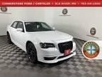 2022 Chrysler 300 White, 52K miles