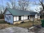 Home For Sale In Flippin, Arkansas