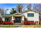 9829 Singleton Dr, Bethesda, MD 20817