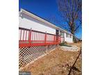 4918 Emo St, Capitol Heights, MD 20743
