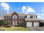 5389 Abernathy Ct, Fairfax, VA 22032