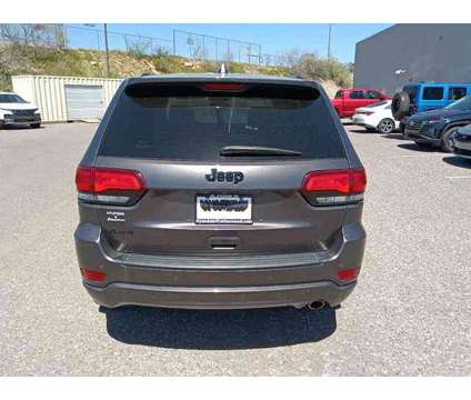 2019 Jeep Grand Cherokee Altitude 4x4 is a Grey 2019 Jeep grand cherokee Altitude SUV in Cottonwood AZ