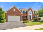 43338 Coton Commons Dr, Leesburg, VA 20176