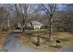 11021 Stanmore Dr, Potomac, MD 20854