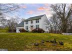 9890 Carrigan Dr, Ellicott City, MD 21042