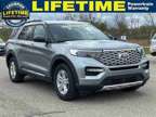 2023 Ford Explorer XLT 8959 miles