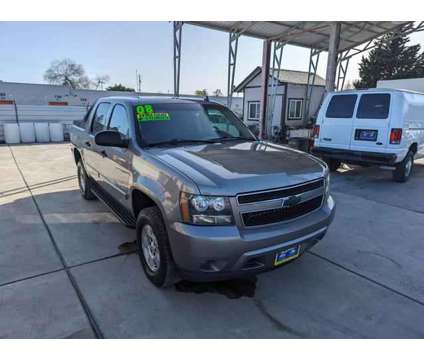 2008 Chevrolet Avalanche for sale is a Tan 2008 Chevrolet Avalanche 1500 Trim Car for Sale in Marysville CA