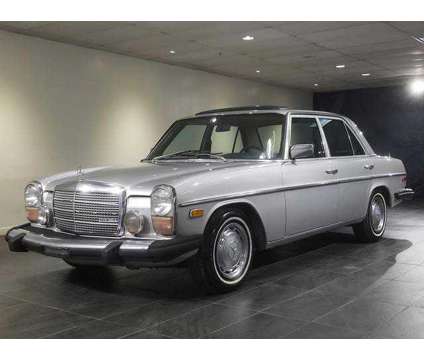 1976 MERCEDES-BENZ 300D for sale is a Silver 1976 Mercedes-Benz 300 Model Classic Car in Rolling Meadows IL