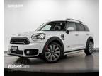 2017 Mini Cooper Countryman White, 136K miles