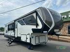 2024 Keystone Avalanche 390DS 42ft