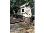 2017 Forest River Palomino Puma 30RKSS 33ft