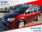 2019 Dodge grand caravan Red, 44K miles