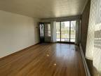 Flat For Rent In La Grange Park, Illinois