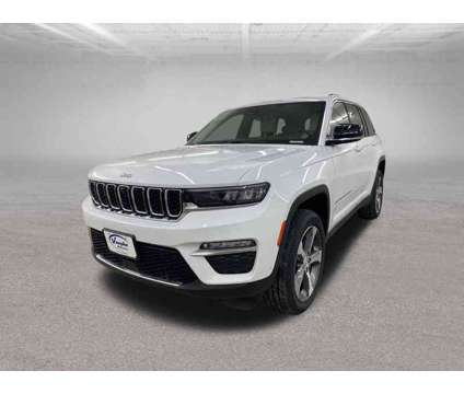 2024 Jeep Grand Cherokee Limited is a White 2024 Jeep grand cherokee Limited SUV in Ottumwa IA