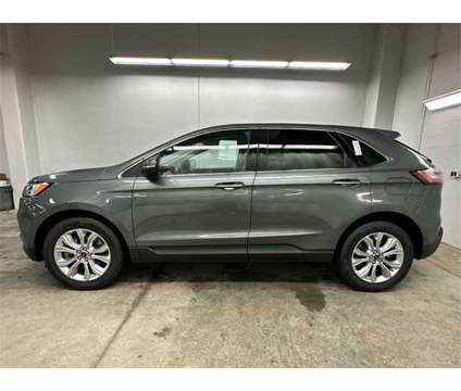 2024 Ford Edge Titanium is a Grey 2024 Ford Edge Titanium SUV in Zelienople PA