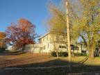 621 W Palm St Roodhouse, IL