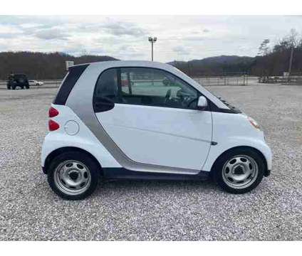 2013 smart fortwo for sale is a 2013 Smart fortwo Car for Sale in Gray KY