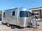 2016 Airstream Flying Cloud 19 19ft