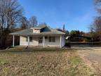 Home For Sale In Paris, Tennessee