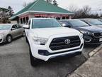 2017 Toyota Tacoma White, 115K miles