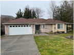 5 Bedroom House in Renton!