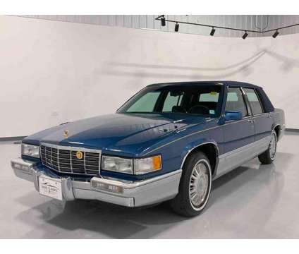 1992 Cadillac DeVille Base is a 1992 Cadillac DeVille Base Sedan in Depew NY