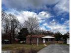 113 Crystal Lake Ct, Stephens City, VA 22655