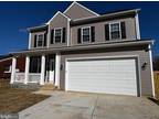 135 Hillcrest Dr, Fredericksburg, VA 22401