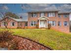 5 Lowerfield Ct, Kingsville, MD 21087