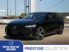 2024 Volvo S60 B5 Core Dark Theme