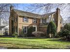 7001 Masters Dr, Potomac, MD 20854