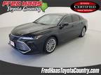 2022 Toyota Avalon Hybrid Limited