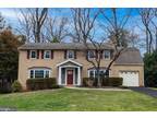 7816 Falstaff Rd, McLean, VA 22102