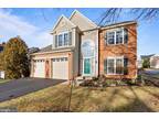 46554 Cedarhurst Dr, Sterling, VA 20165