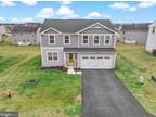 73 Costilla Wy, Hedgesville, WV 25427