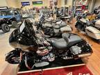 2024 Indian Motorcycle® Chieftain® Dark Horse® w/Powerband Audio Motorcycle