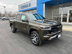 2024 Chevrolet Colorado Tan, new