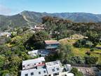Home For Sale In Avalon, California