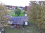 974 Red Oaks Dr Howell, MI -