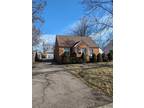 Home For Sale In Roseville, Michigan