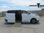 2024 Toyota Sienna LE MOBILITY VAN SIDE ACCESSIBLE